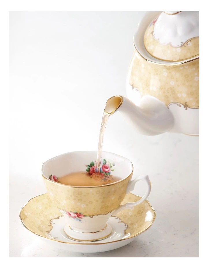 Best Sale π Royal Albert 100 Years 1990 Teapot Cream & Sugar Set White/ Yellow π 3 Best Sale π Royal Albert 100 Years 1990 Teapot Cream & Sugar Set White/ Yellow π - Image 3