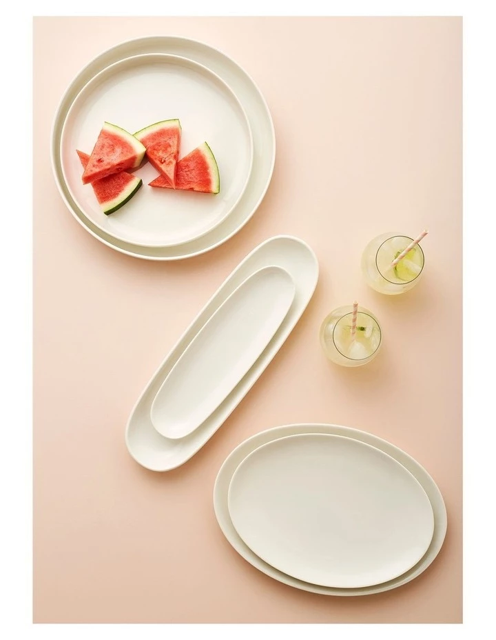 New β Maxwell & Williams White Basics 35x25cm Oval Plate π 2 New β Maxwell & Williams White Basics 35x25cm Oval Plate π - Image 2