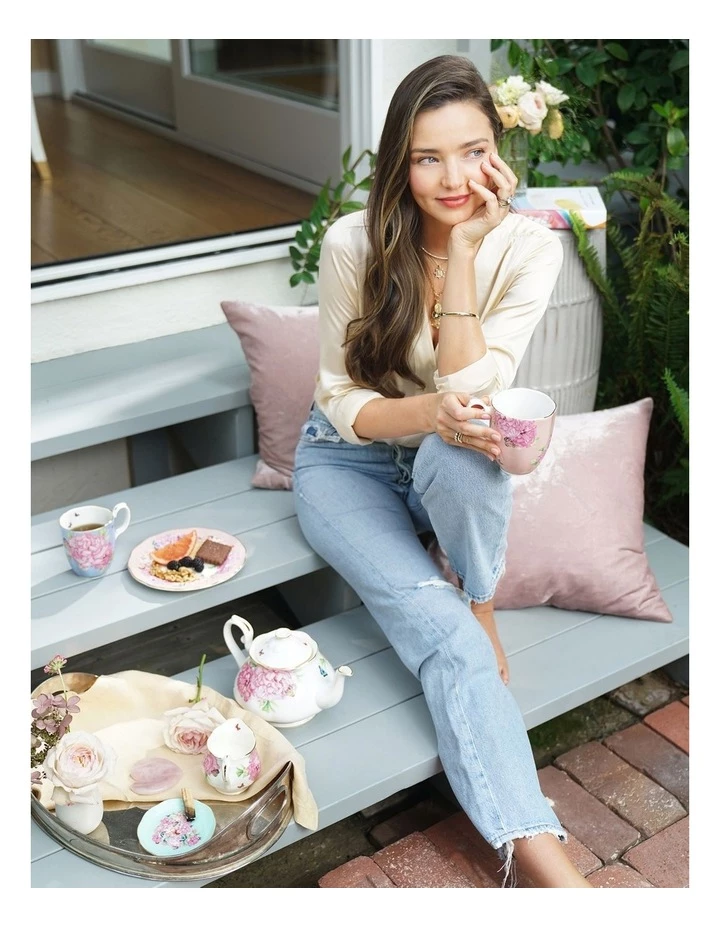 Budget ๐ Royal Albert Miranda Kerr Mug Coral ๐ 2 Budget ๐ Royal Albert Miranda Kerr Mug Coral ๐ - Image 2