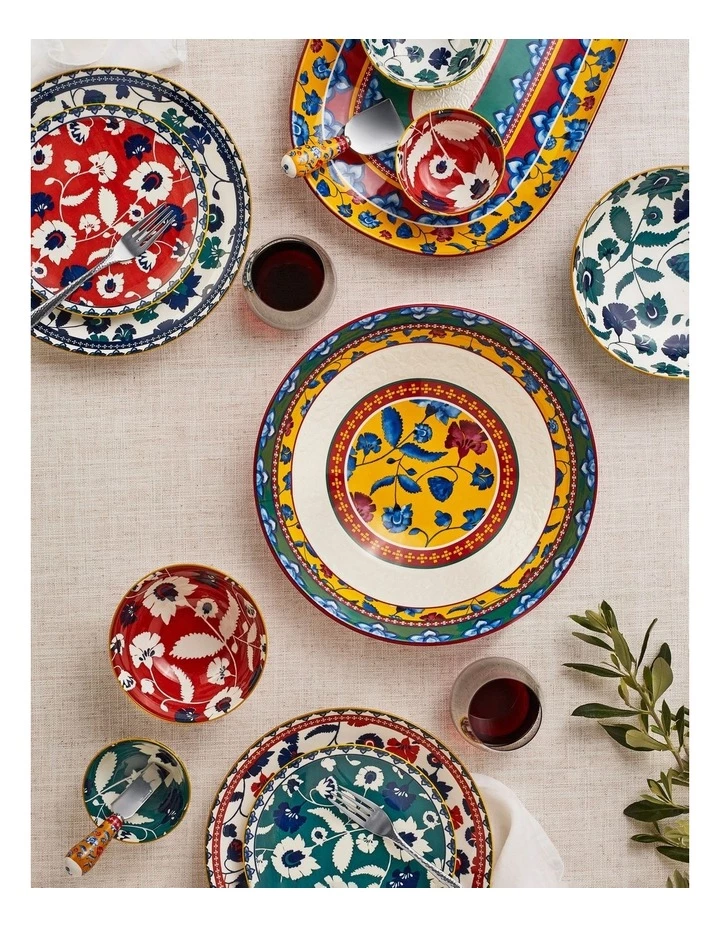 Brand new ❤️ Maxwell & Williams Rhapsody Side Plate 20cm Red ✔️ 2 Brand new ❤️ Maxwell & Williams Rhapsody Side Plate 20cm Red ✔️ - Image 2