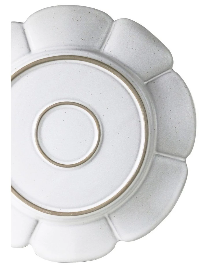 Outlet π₯ Robert Gordon X Bromley Butterfly Embossed Platter White π― 2 Outlet π₯ Robert Gordon X Bromley Butterfly Embossed Platter White π― - Image 2