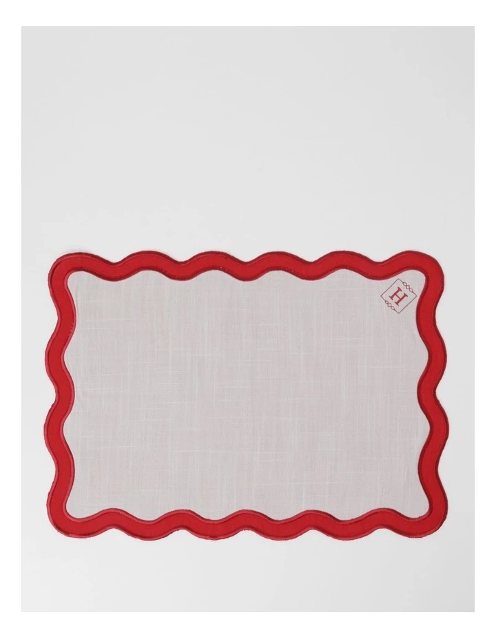 Flash Sale ✔️ Heritage Florence Scalloped Edge Placemat Set of 4 in Red and White ✔️ 1 Flash Sale ✔️ Heritage Florence Scalloped Edge Placemat Set of 4 in Red and White ✔️